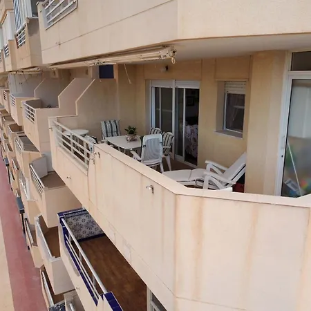 Nuevas Sirenas En Apartamento *