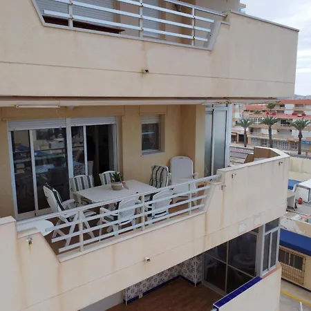 Nuevas Sirenas En Apartamento *