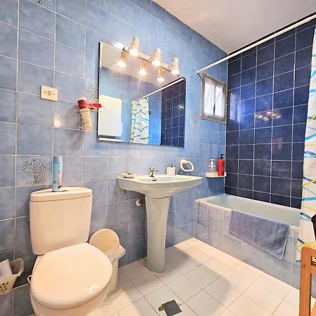 Nuevas Sirenas En Apartamento *