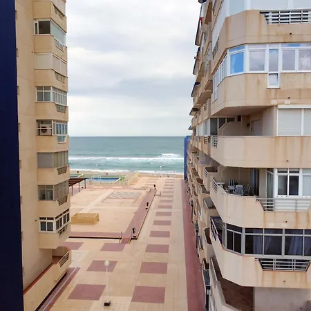 Nuevas Sirenas En La Manga del Mar Menor