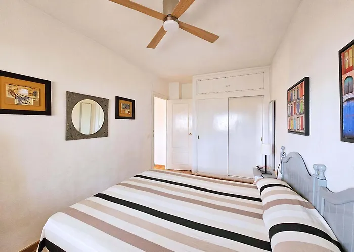 Nuevas Sirenas En Διαμέρισμα