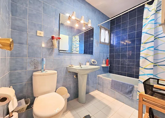 Nuevas Sirenas En Διαμέρισμα *