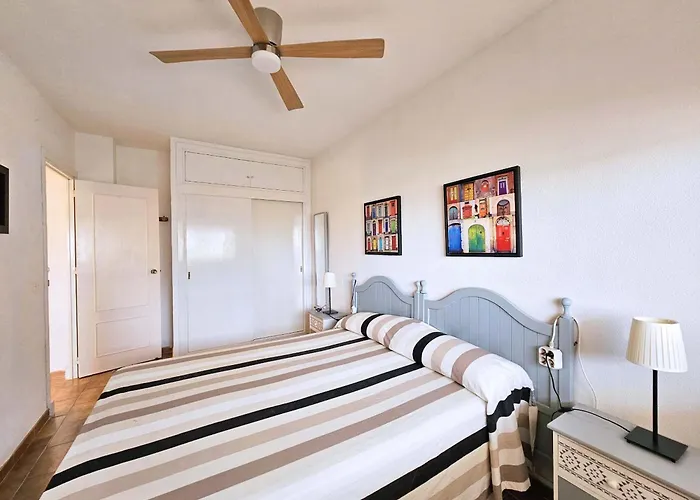 Nuevas Sirenas En Διαμέρισμα