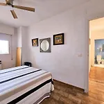 Nuevas Sirenas En Apartment *
